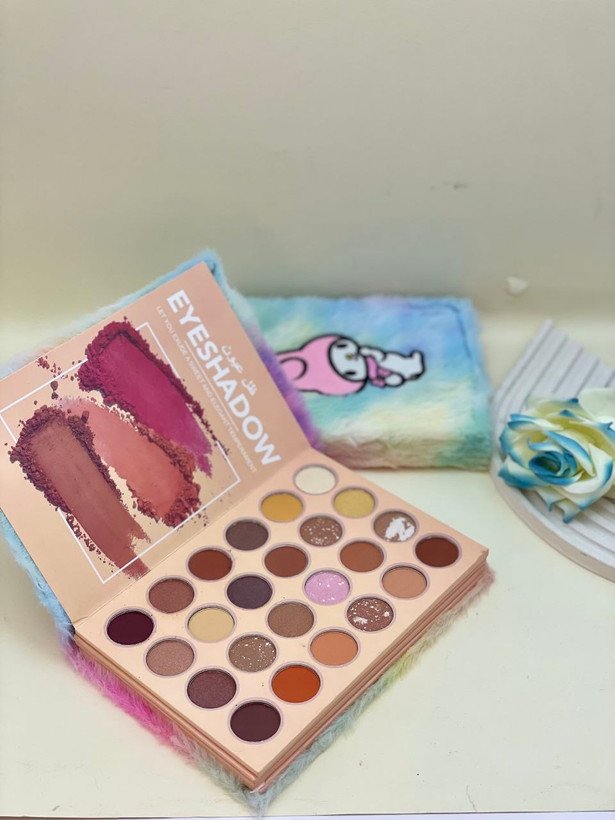 پالت سایه عروسکی EX EYESHADOW طرح هلو کیتی و ملودی
