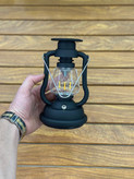 چراغ فانوسی شارژی وارداتی مدل Vintage Lantern | دارای شارژر دستی اضطراری، دسته آویز و نور LED