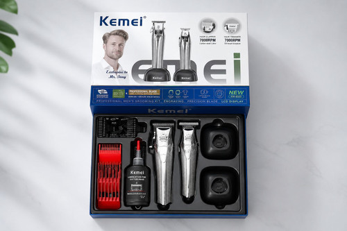 ماشین اصلاح سر و صورت کیمی مدل Kemei KM-8565 مجموعه ۲ عددی حرفهای با نمایشگر LCD